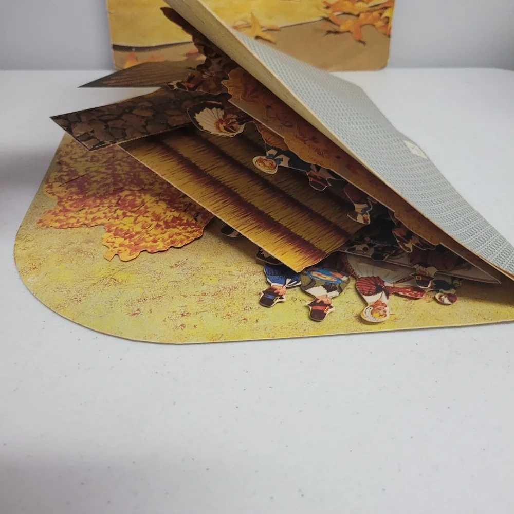Hallmark Pop-up Thanksgiving Vintage Paper First Dinner Pilgrim Indian Decor